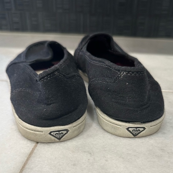 Black Roxy Shoe - Picture 4 of 6